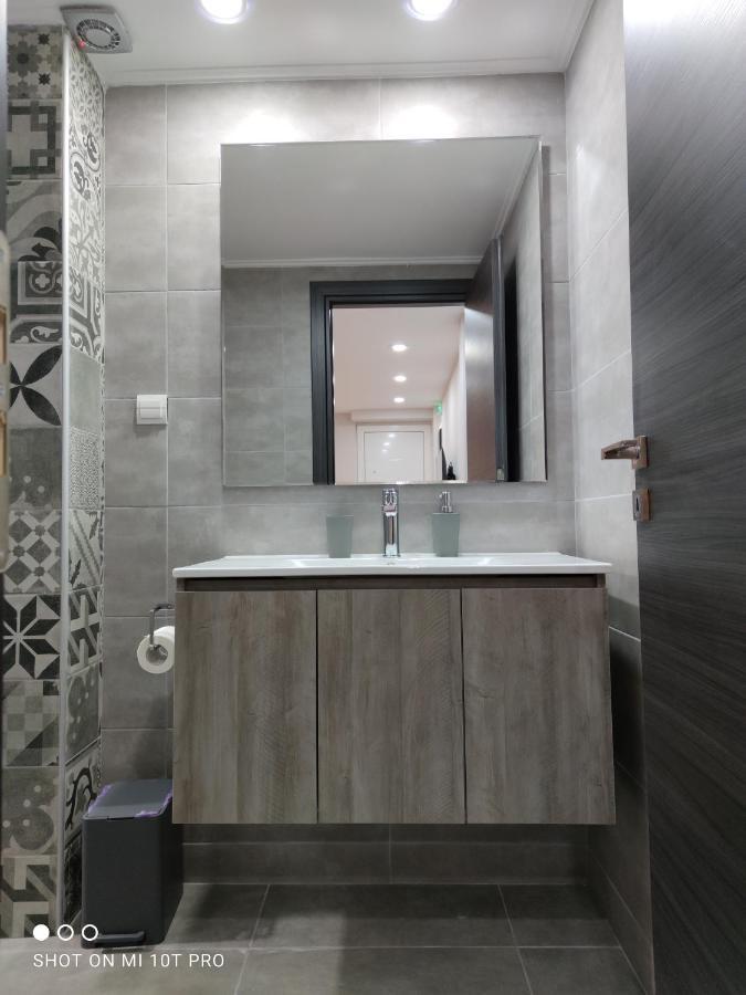1Apartments Artemis Luxury מראה חיצוני תמונה